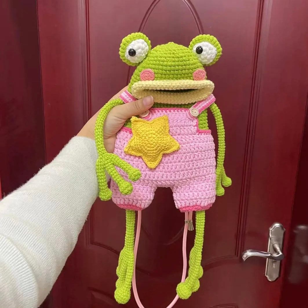 Frog crossbody bag crochet kit